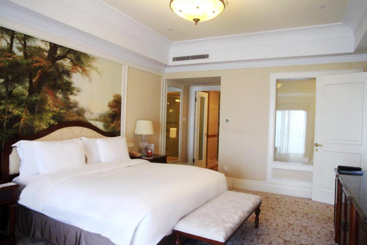 Crowne Plaza Ocean Spring Resort By Ihg Jimo Exterior foto