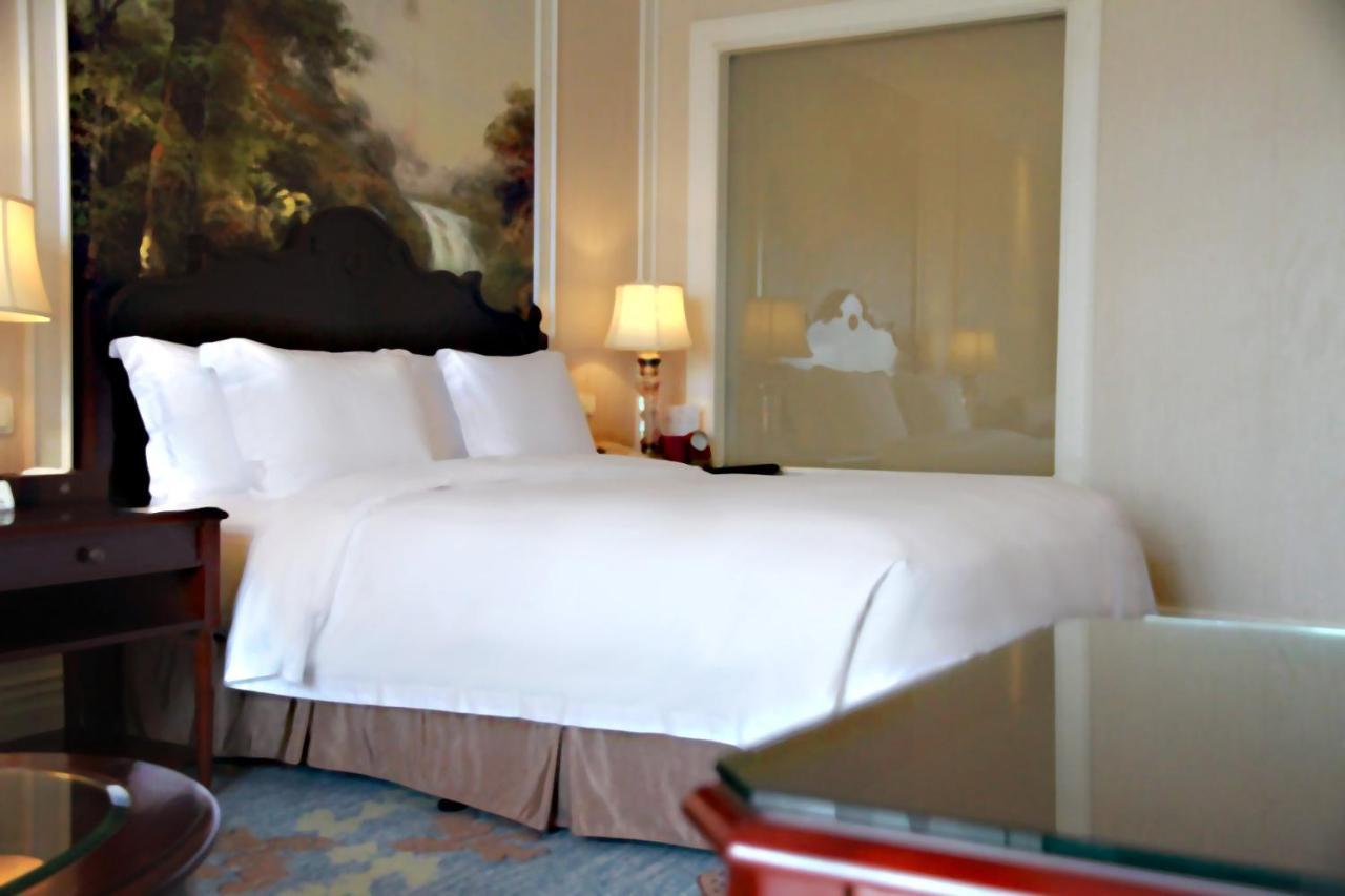 Crowne Plaza Ocean Spring Resort By Ihg Jimo Exterior foto