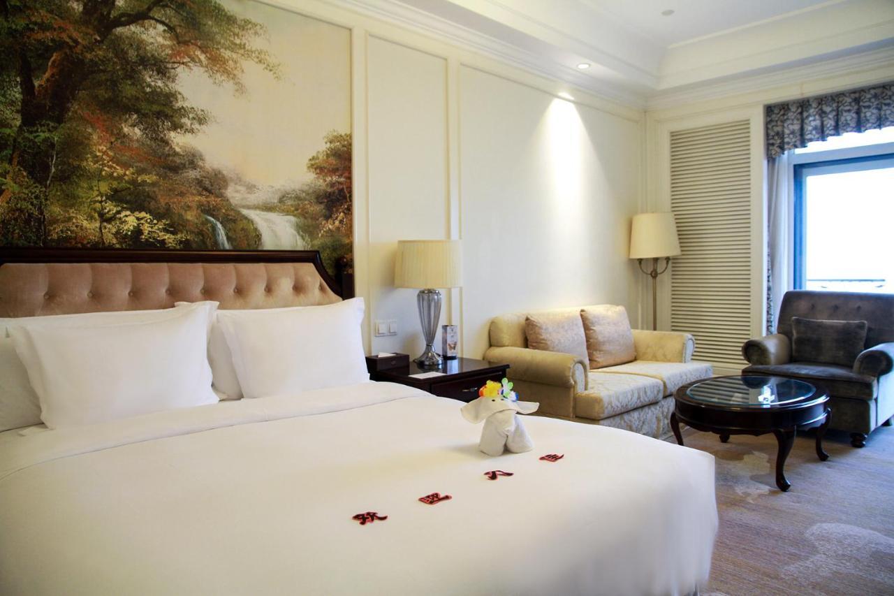 Crowne Plaza Ocean Spring Resort By Ihg Jimo Exterior foto