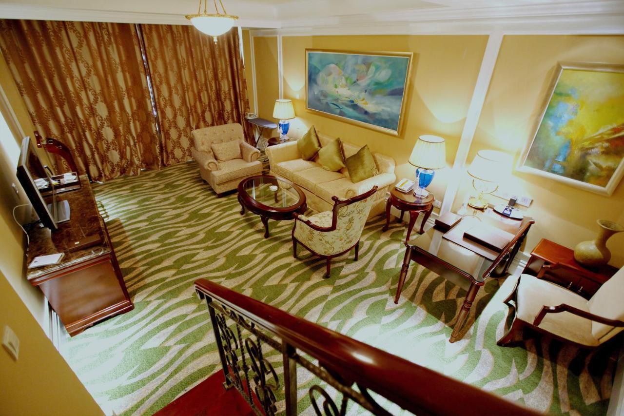 Crowne Plaza Ocean Spring Resort By Ihg Jimo Exterior foto