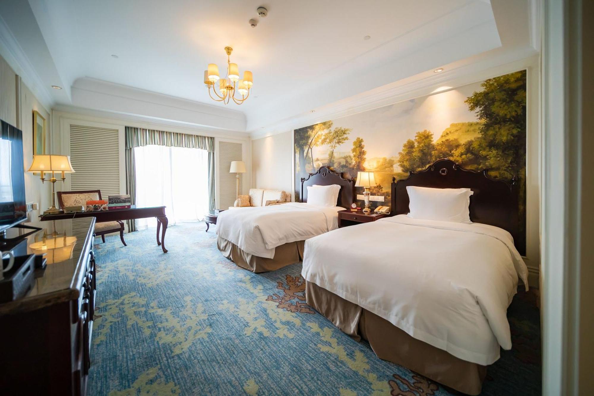Crowne Plaza Ocean Spring Resort By Ihg Jimo Exterior foto